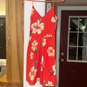 Tropic floral women’s dress size small!